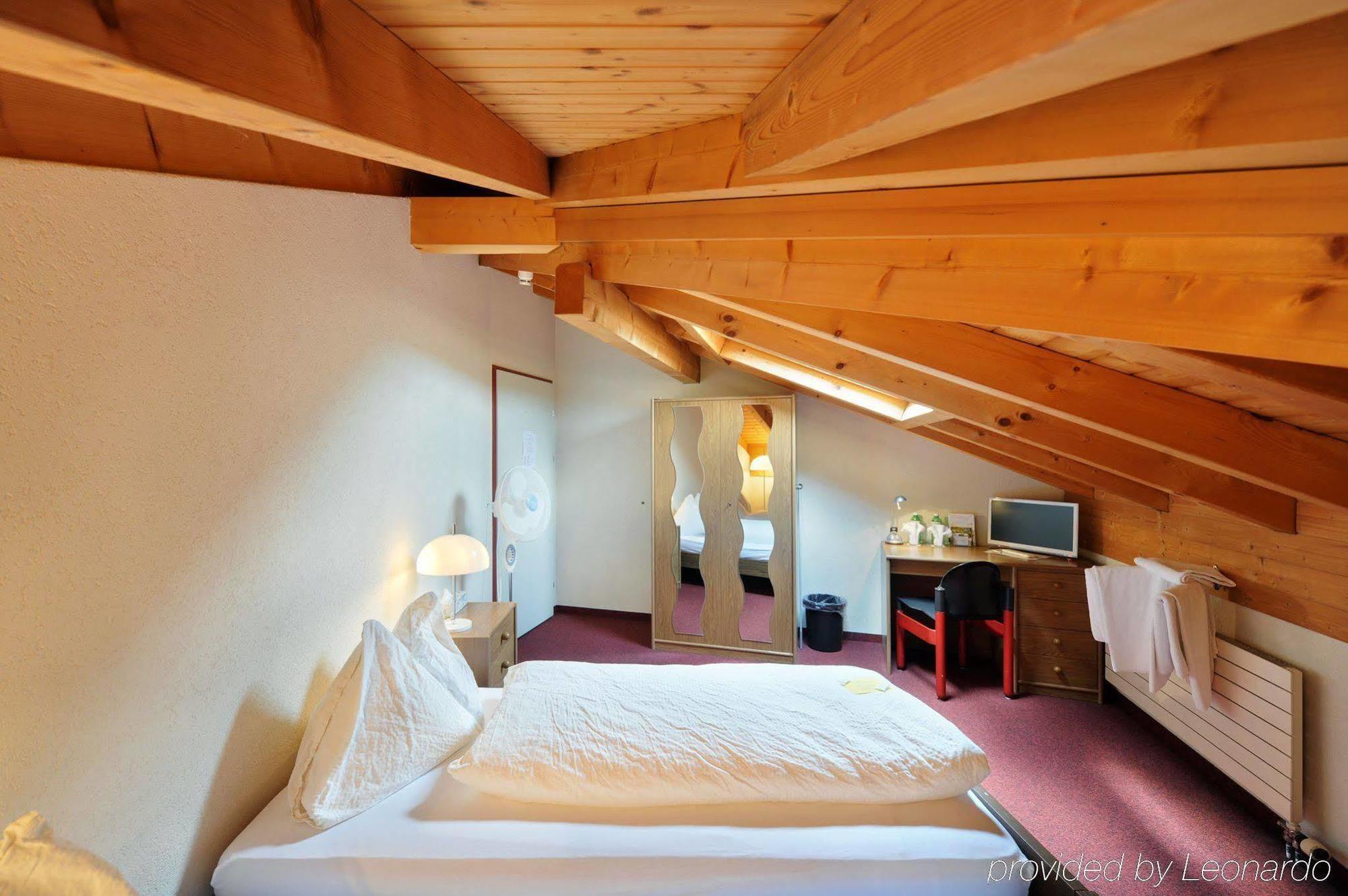 Hotel Alpha Thun Buitenkant foto