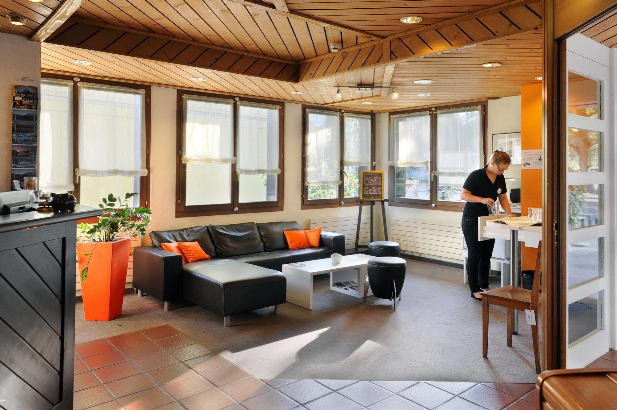 Hotel Alpha Thun Buitenkant foto